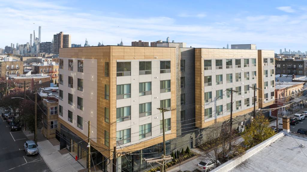 The Harrison Luxury 1 & 2 Bedroom Apartments in WNY